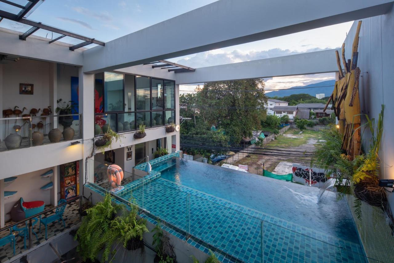 River Art Hotel Chiang Mai Zewnętrze zdjęcie